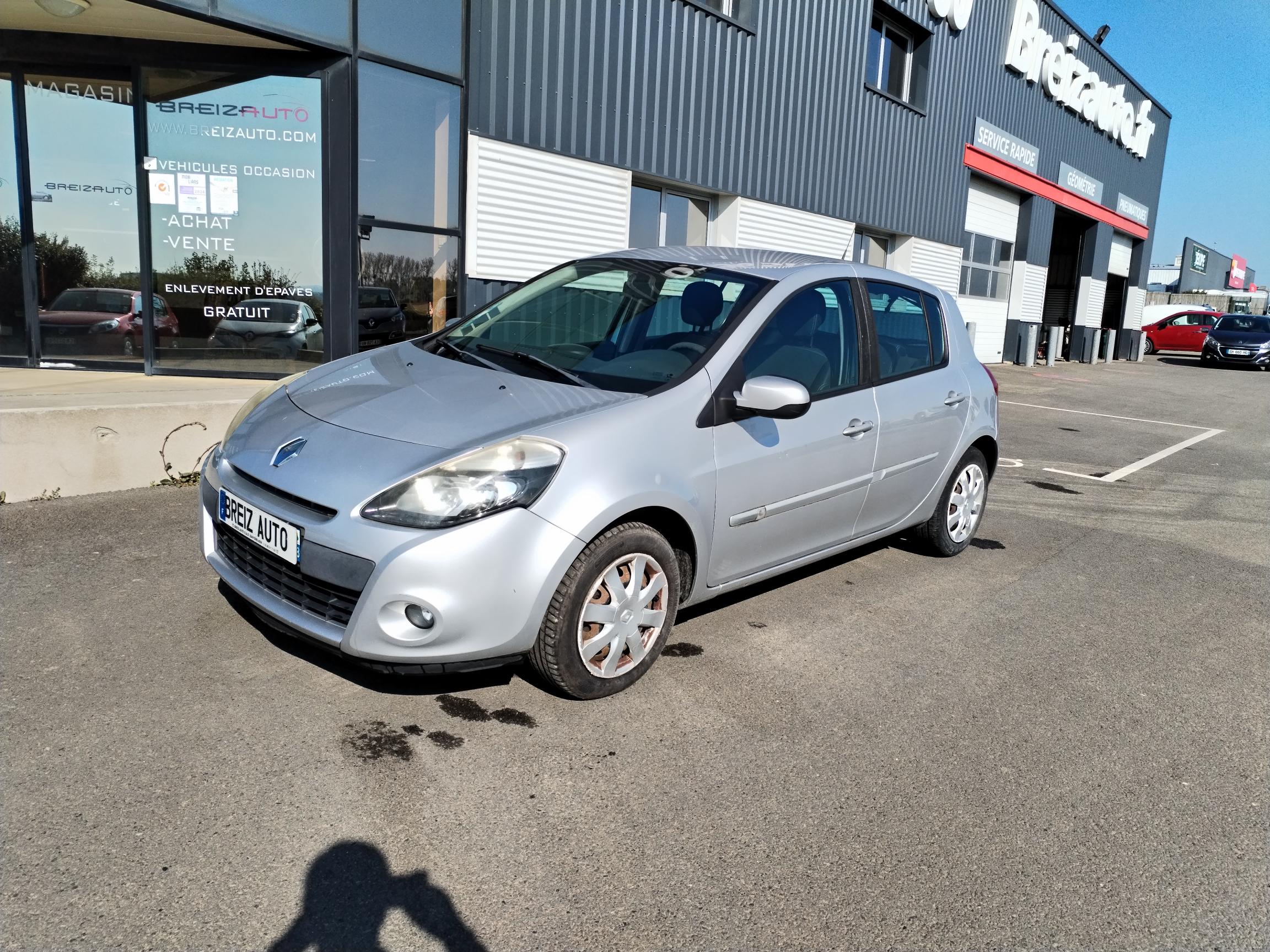 RENAULT  CLIO III